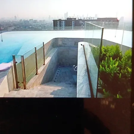 Appartamento Ideo Bangkok Yai Near Thaphra Mrt Station